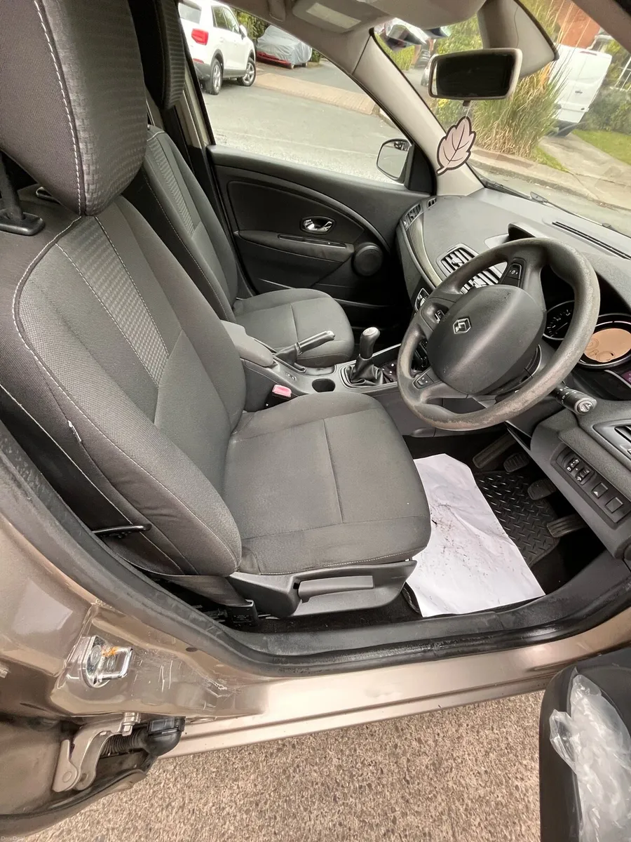 Renault fluence - Image 6