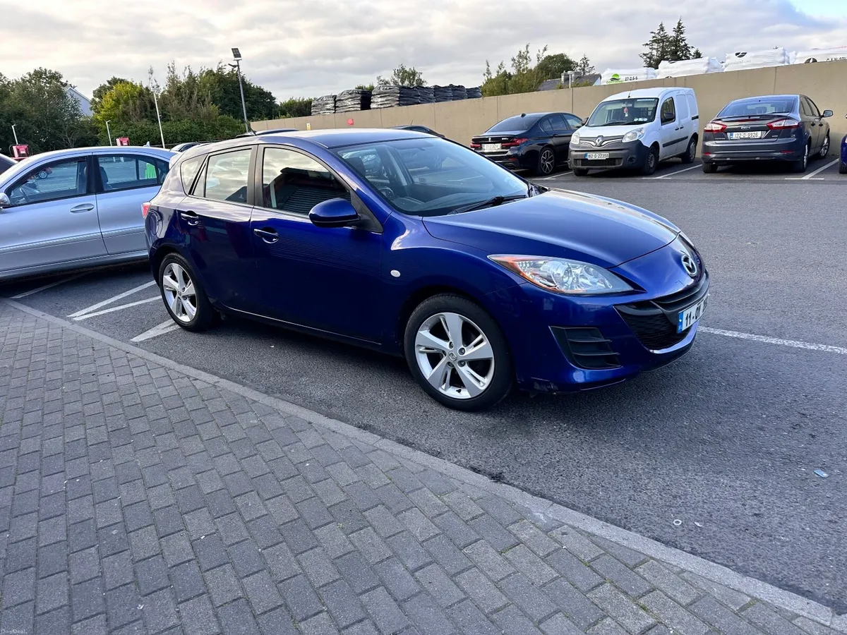 Mazda Mazda3 2011 - Image 1