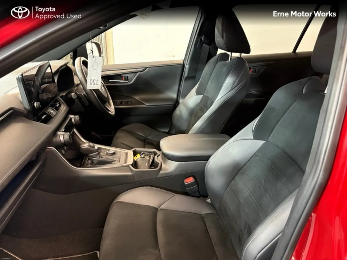 Toyota RAV4 RAV4 PLUG-IN HYB GR SPORT REDUCED -150 - Image 6