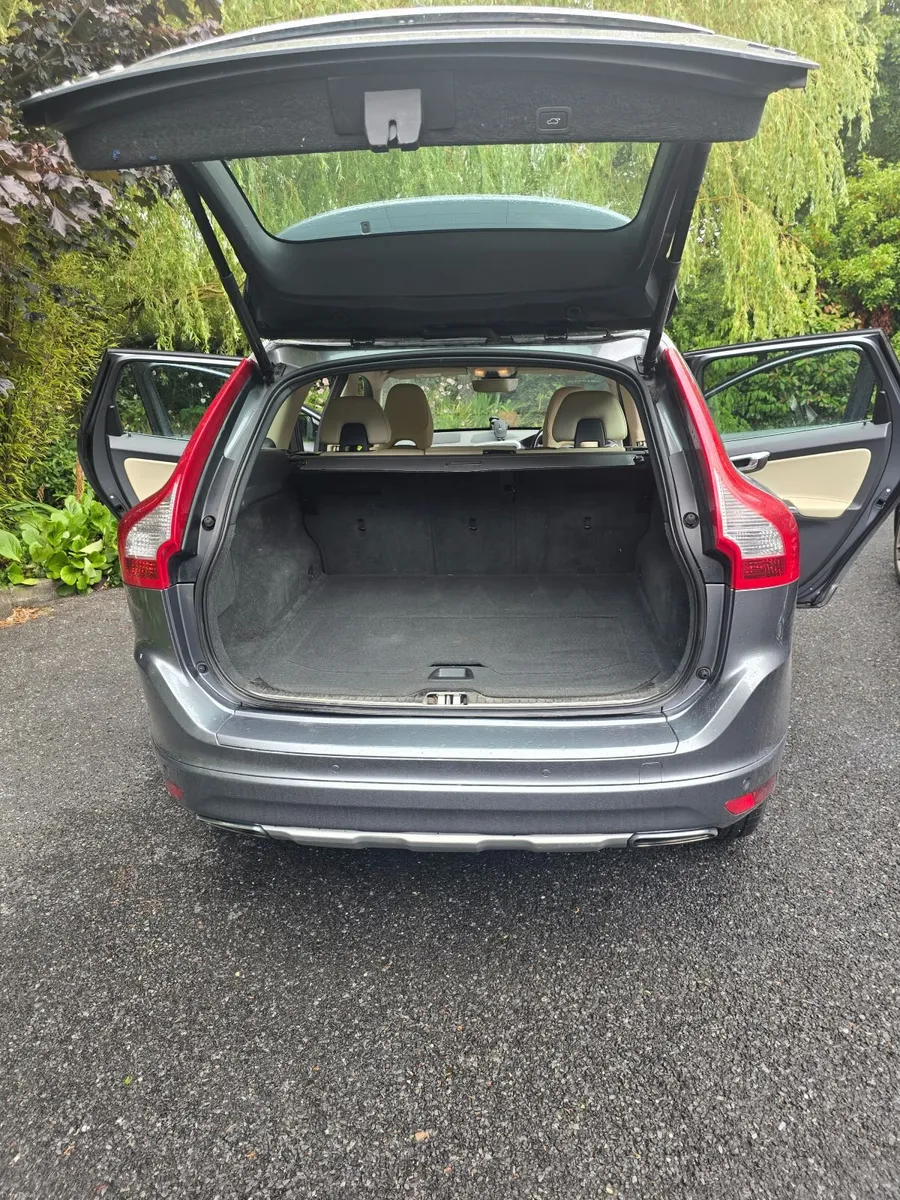 Volvo XC60 2015 - Image 3