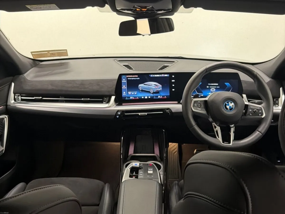 BMW iX2 eDrive20 M Sport - Image 4