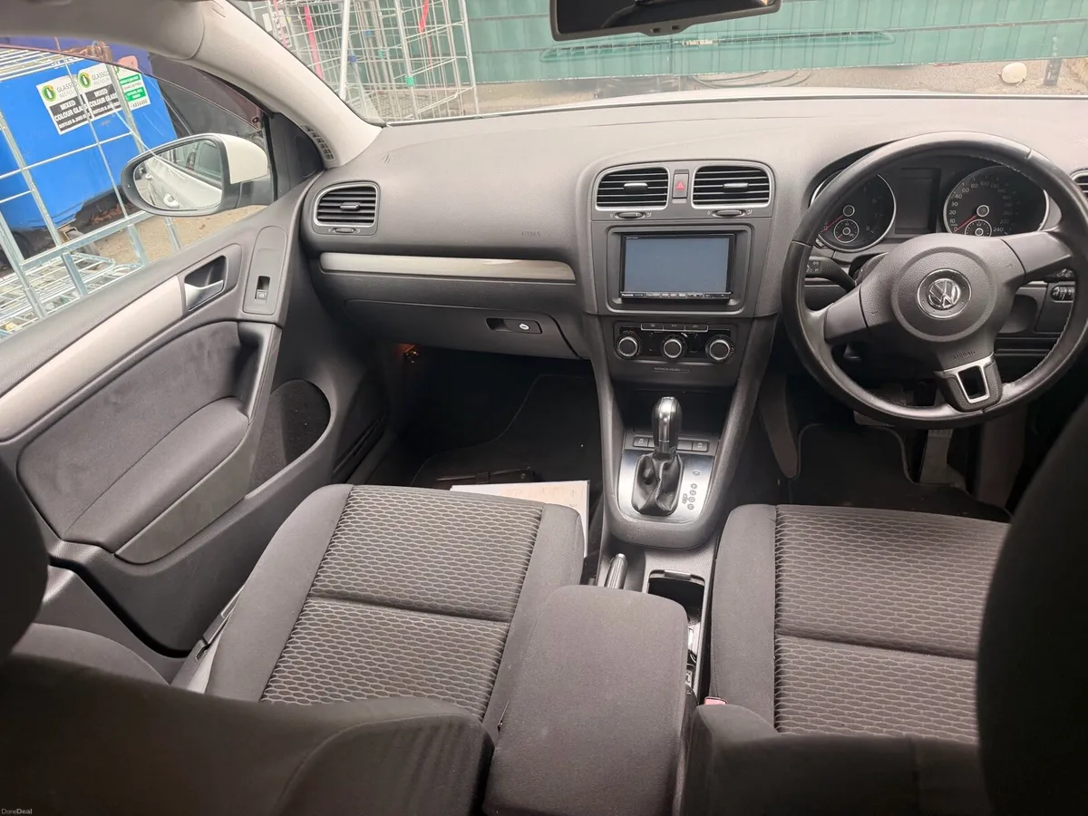AUTO VW GOLF LOW KM - Image 6