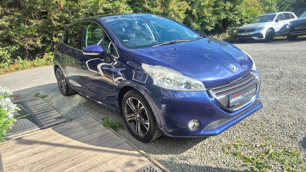 Peugeot 208 1.6 Automatic Active 2013 - Image 4