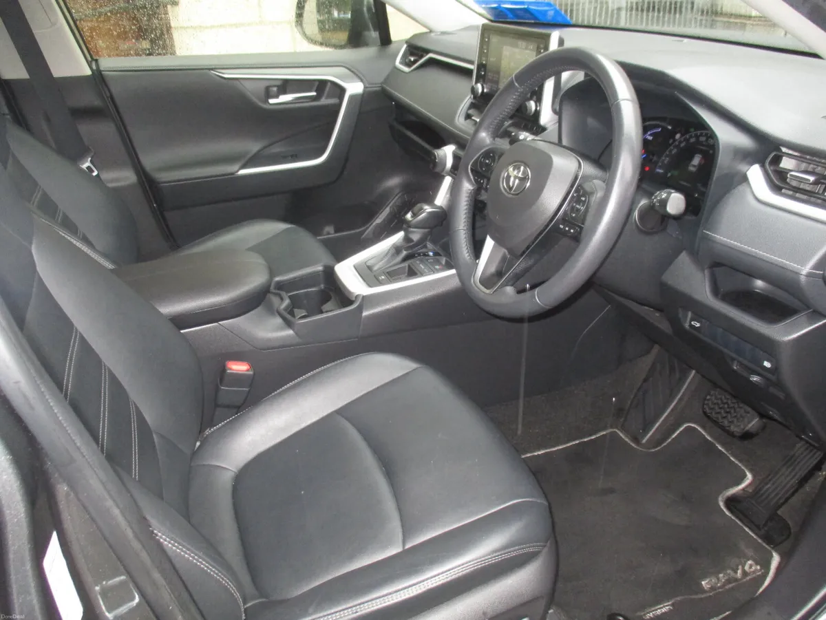 2021 TOYOTA RAV 4 HYBRID SOL / 1 OWNER - Image 3
