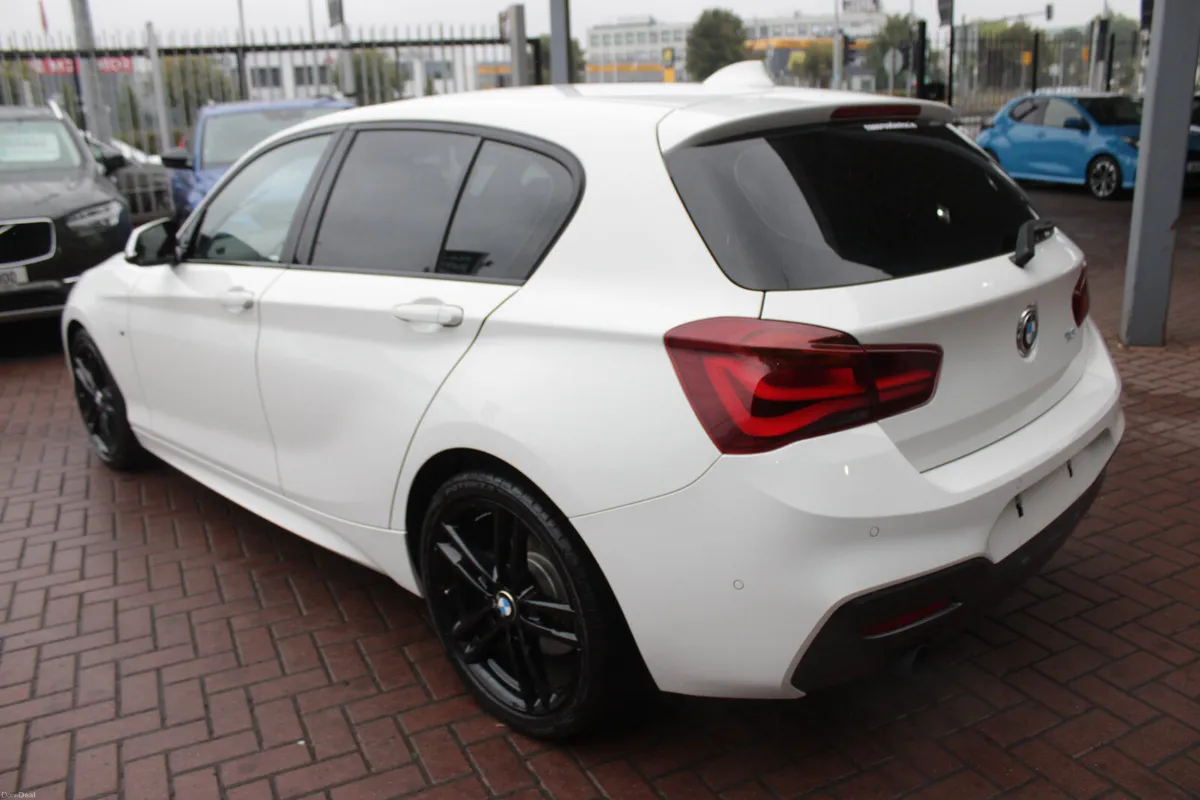 2019 BMW 118I - Image 6