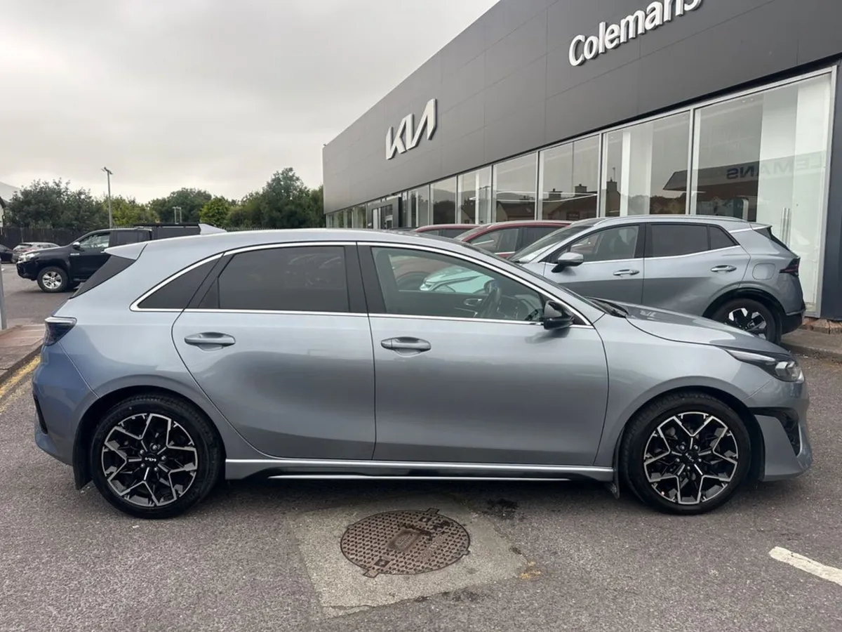 Kia Ceed Gt-Line 1.0 Petrol 2024 (241) - Image 5