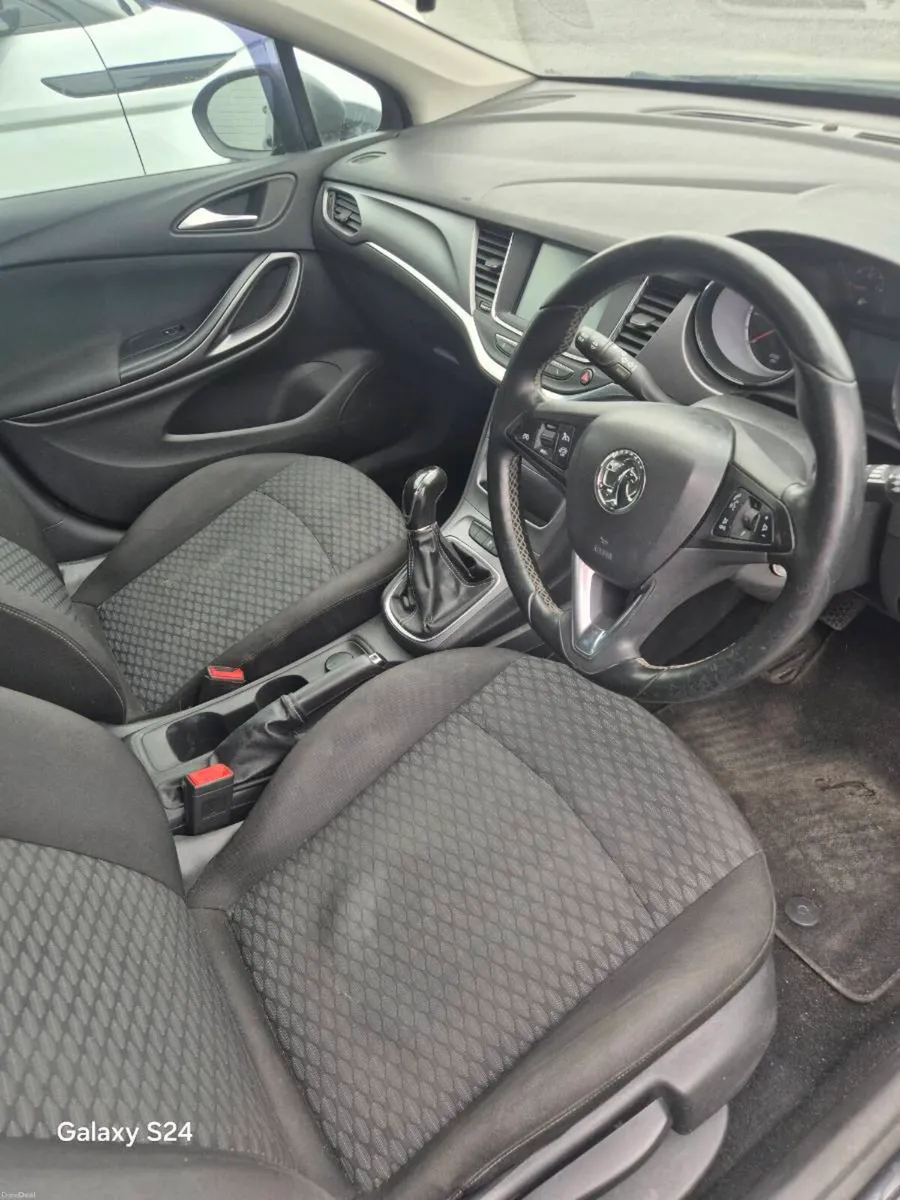VAUXHALL  Astra 2016 Diesel - Image 6