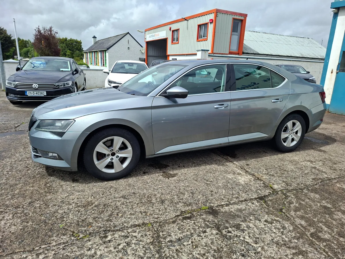 2018 Skoda Superb 1.6 TDI 120bhp Ambition - Image 4