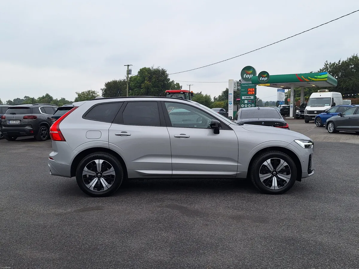 Volvo XC60 PUS Dark Edition *Top Spec - Image 2