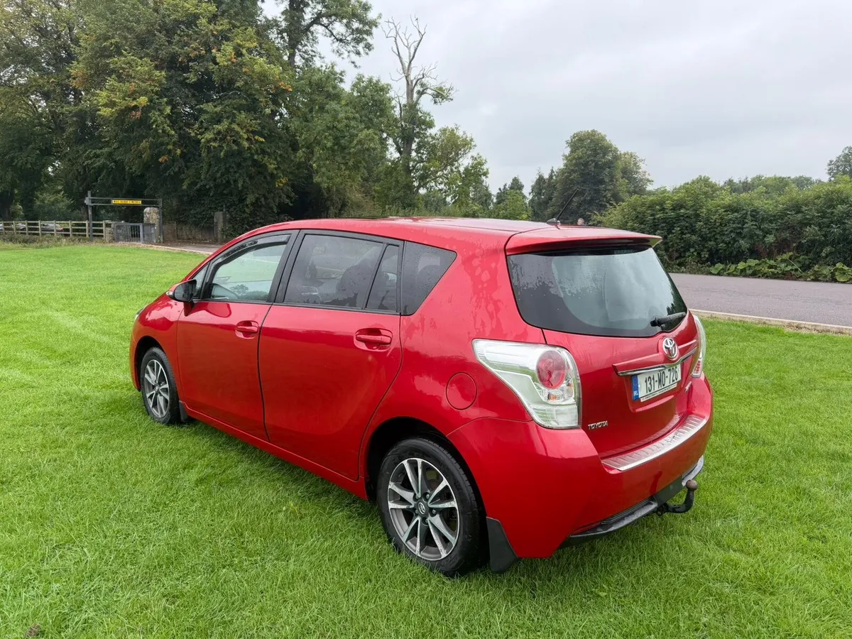Toyota verso - Image 2