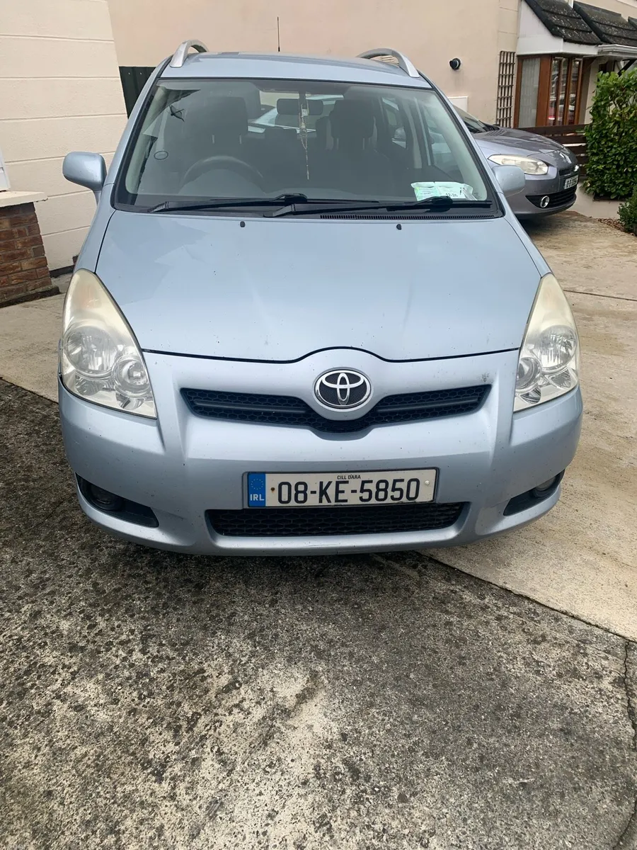 Toyota Carolla - Image 1
