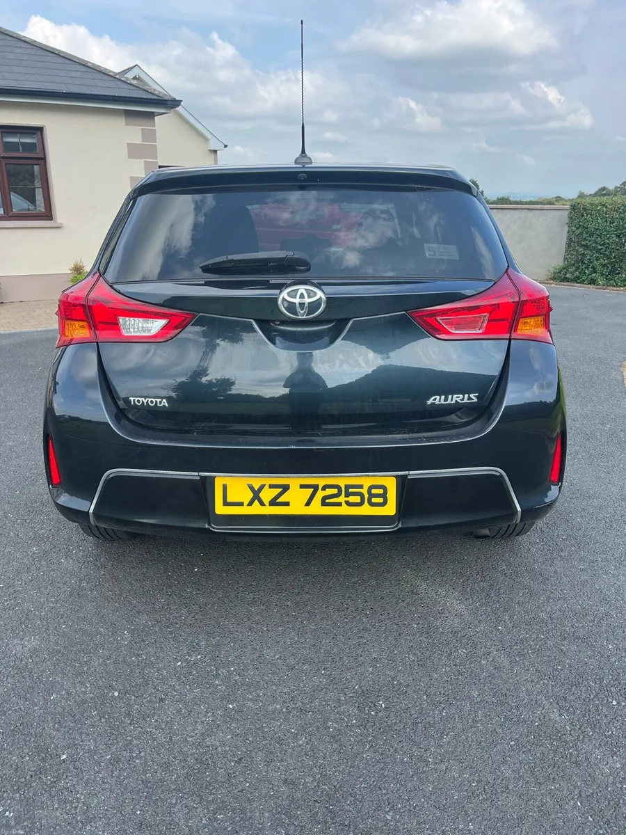 2015 Toyota Auris 1.4 Diesel - Image 4