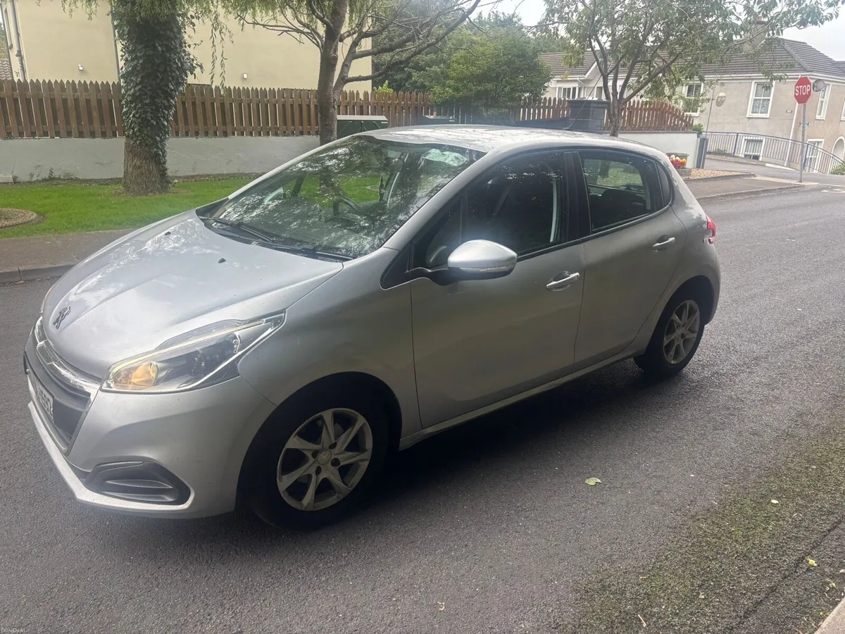 2016 (162) Peugeot 208 1.2 Petrol NCT 12/2026 - Image 6