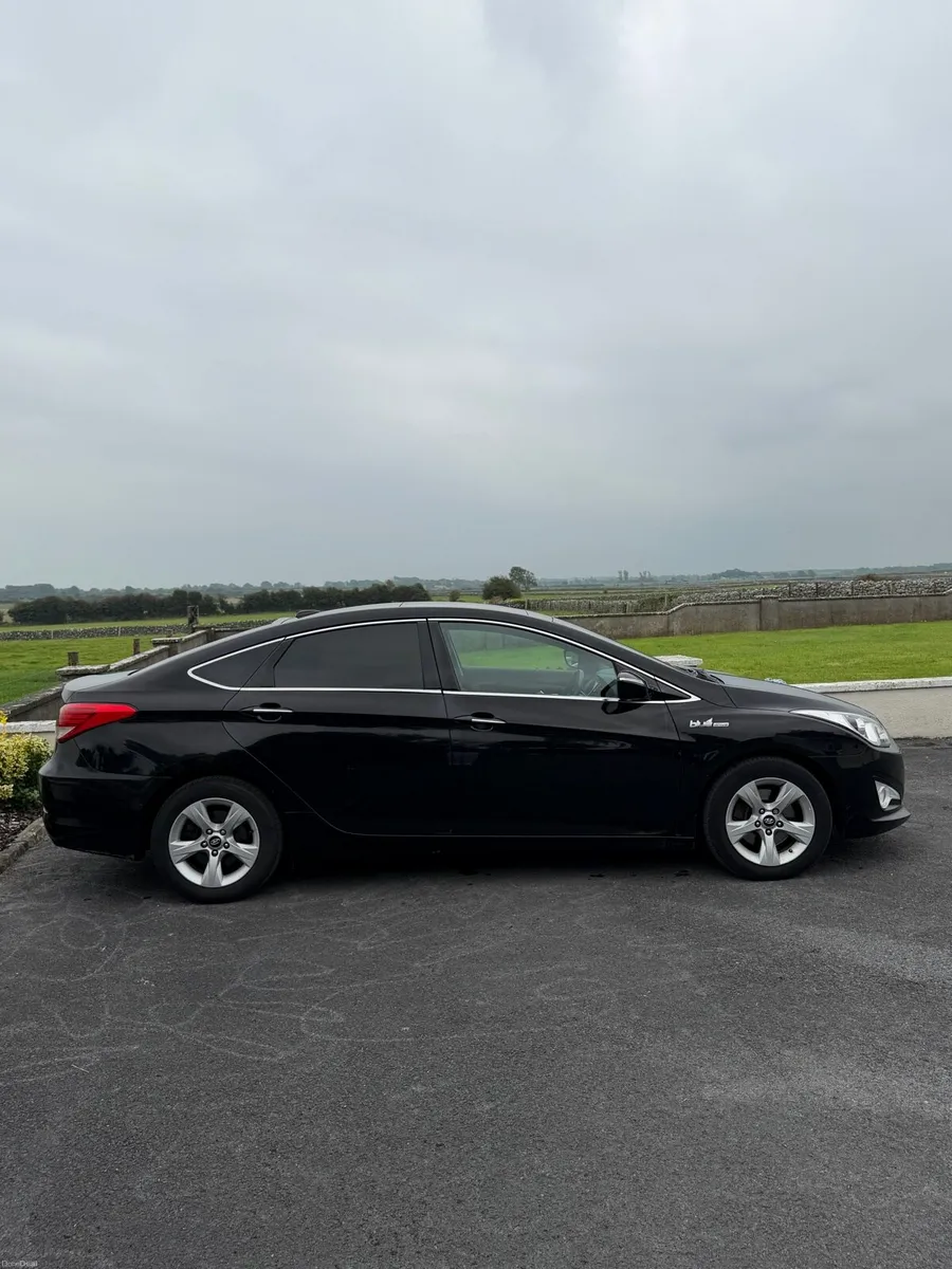 Hyundai i40 | 1.7 Diesel | Blue Drive High Spec - Image 5