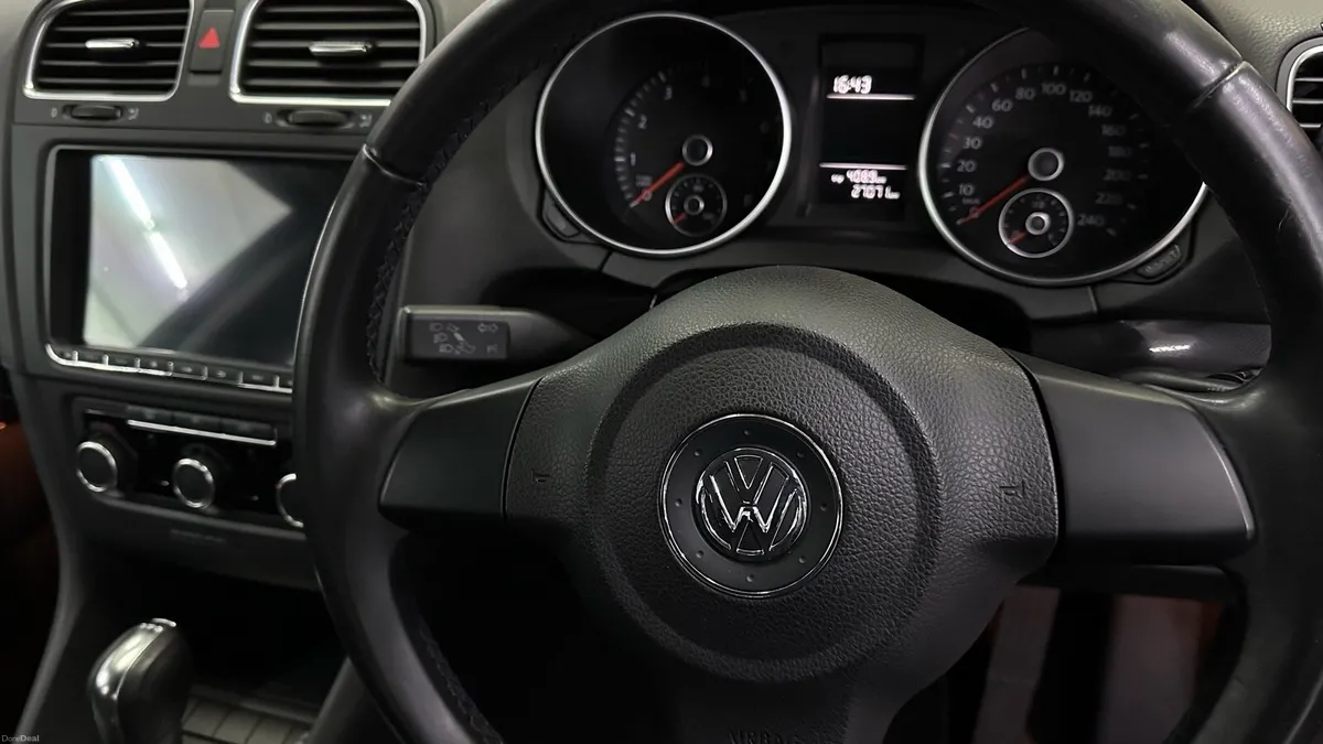 VW Golf - Image 5