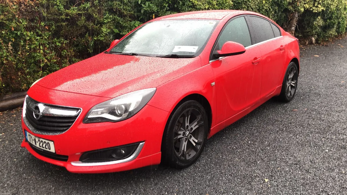 Opel Insignia 2017 - Image 1