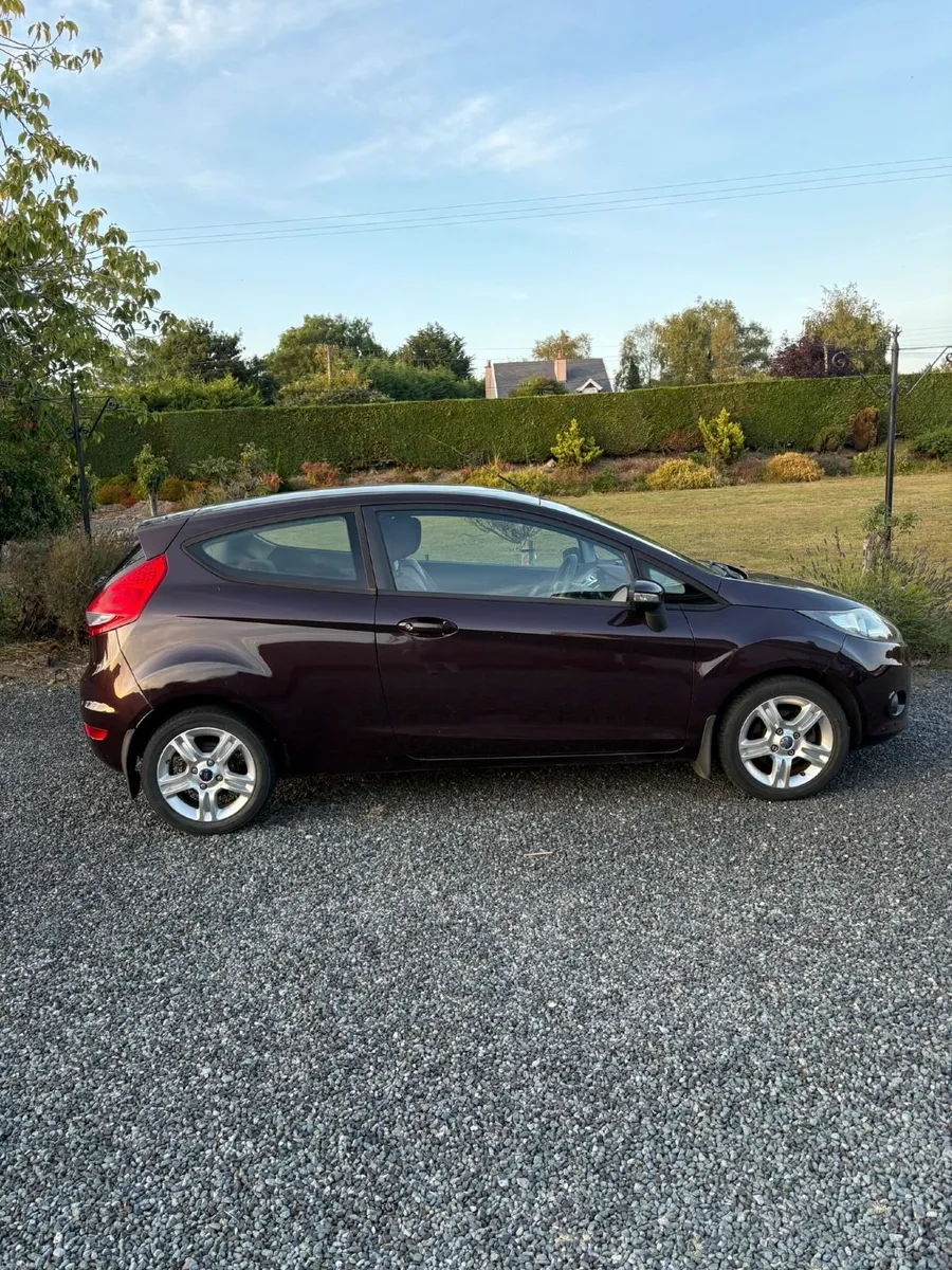 Ford Fiesta 2009 - Image 3