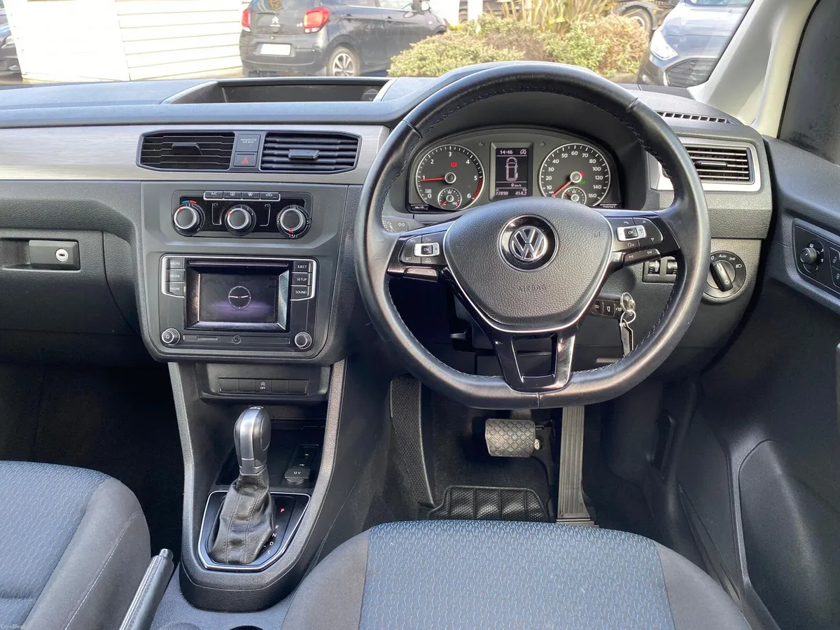 Wheelchair Accessible Volkswagen Caddy 5&7 Seats - Image 6