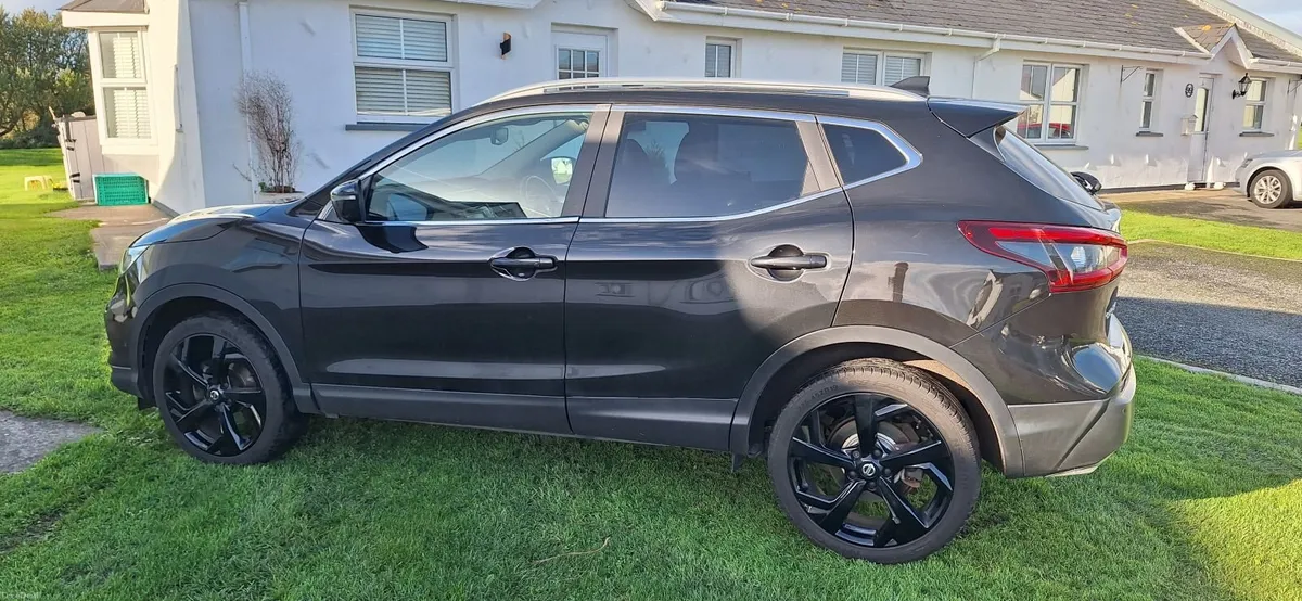 Nissan Qashqai  Tekna High Spec .2019 - Image 5