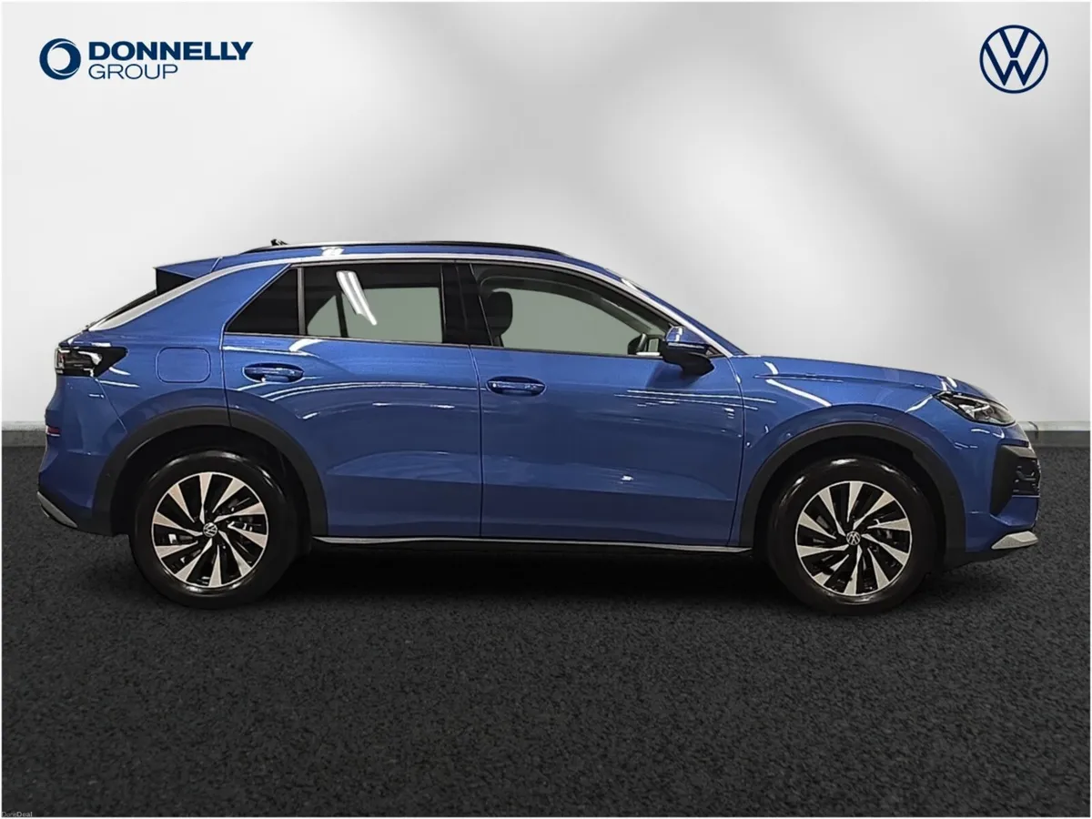 Volkswagen T-roc 1.5 eTSI 150 Life 5dr DSG - Image 4