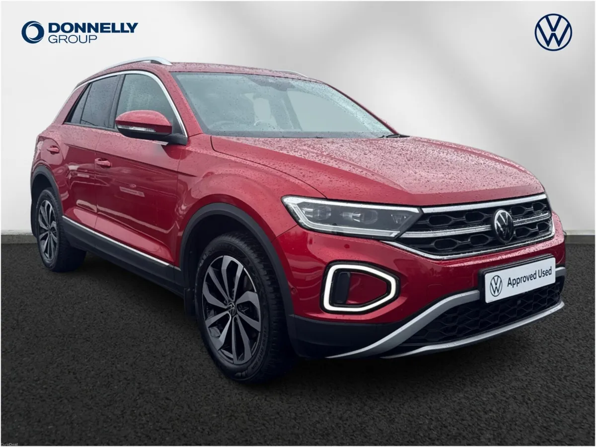 Volkswagen T-roc Hatchback Style - Image 1