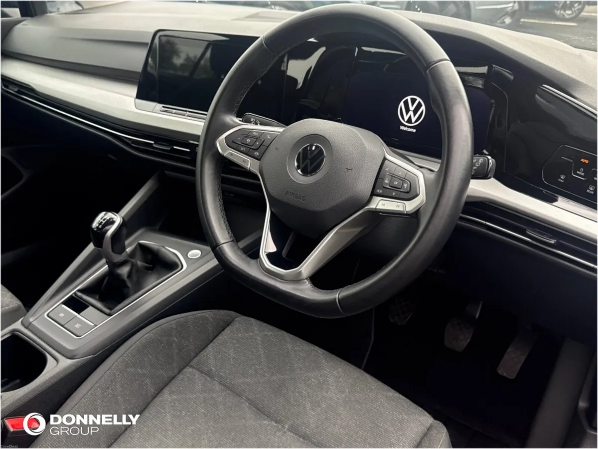 Volkswagen Golf Hatchback Life - Image 6