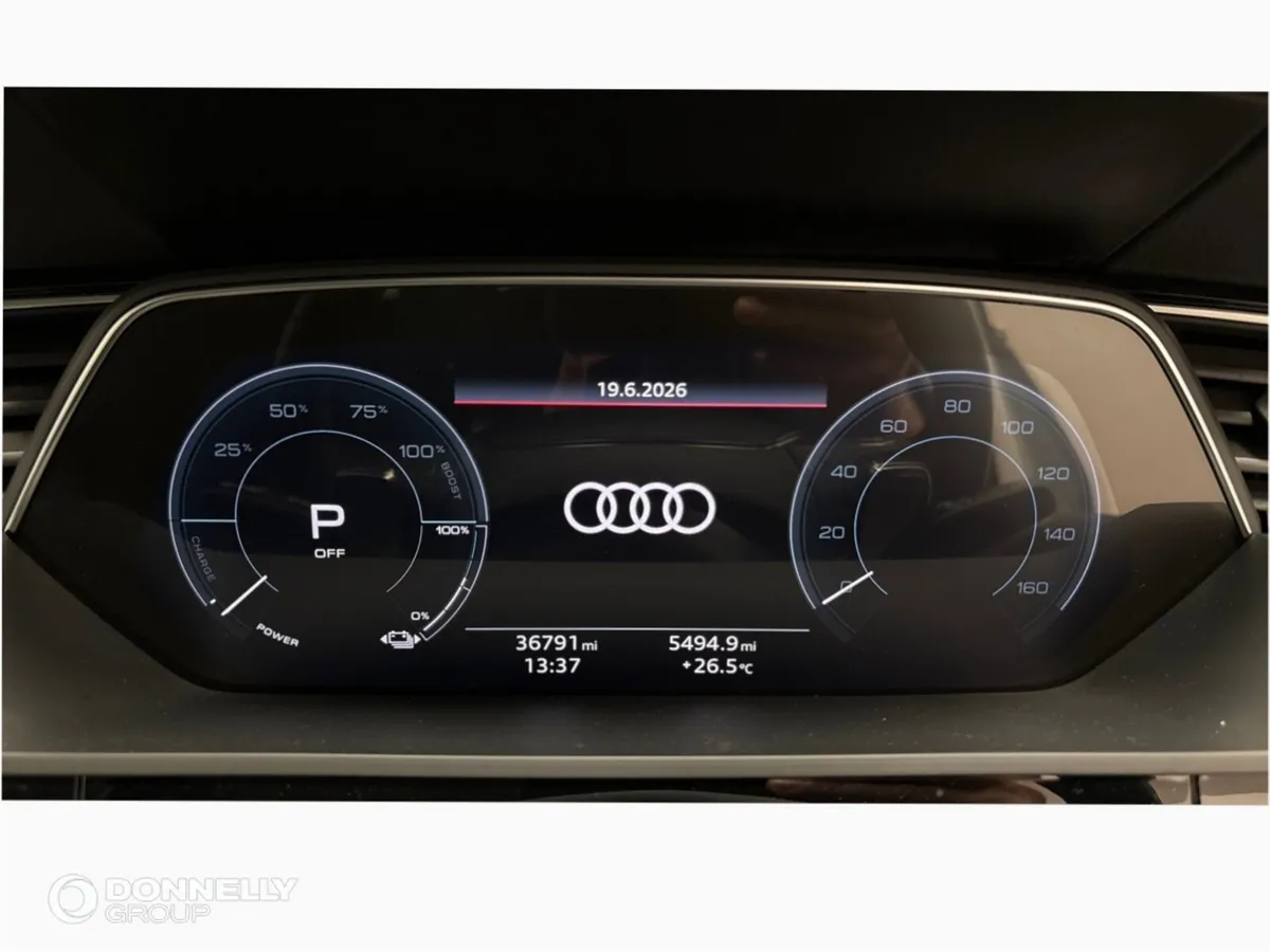 Audi Q8 250kW 50 Quattro 95kWh Sport 5dr Auto - Image 5