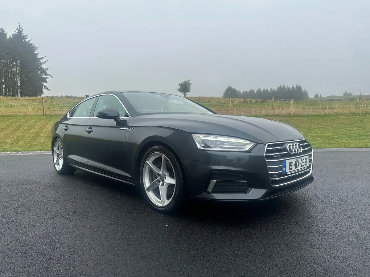 AUDI A5 40 SPORT SP/BACK 190PS QUATTRO S/TRONIC - Image 1
