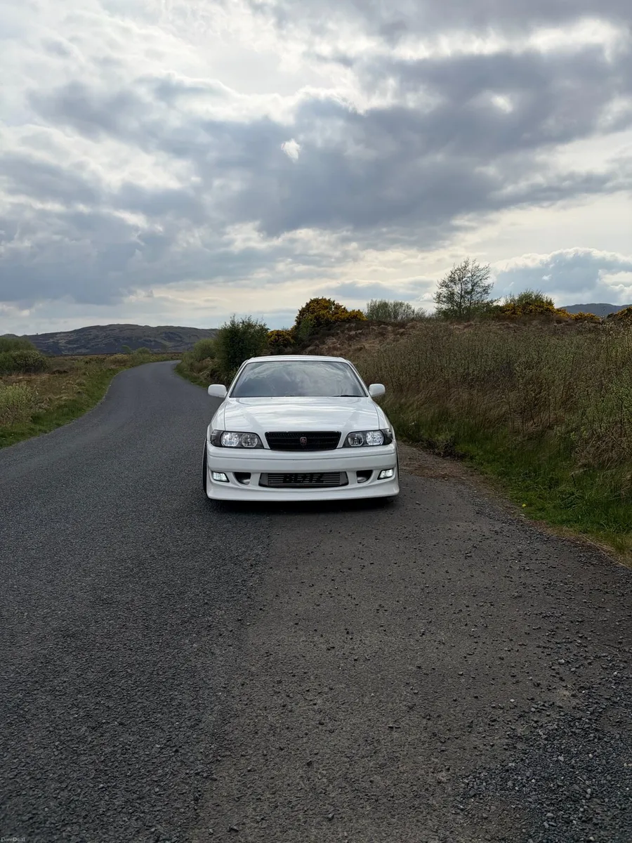 1999 Toyota Chaser - Image 2