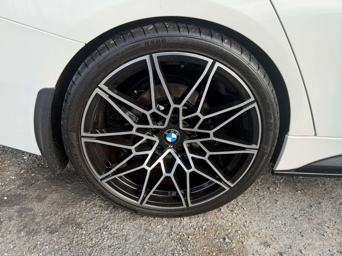 BMW 3 SERIES 2.0 320d M Sport Auto 5dr - Image 6
