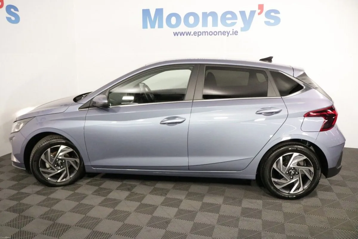 Hyundai i20 Deluxe Plus 1.2l Petrol Hatchback - Image 6