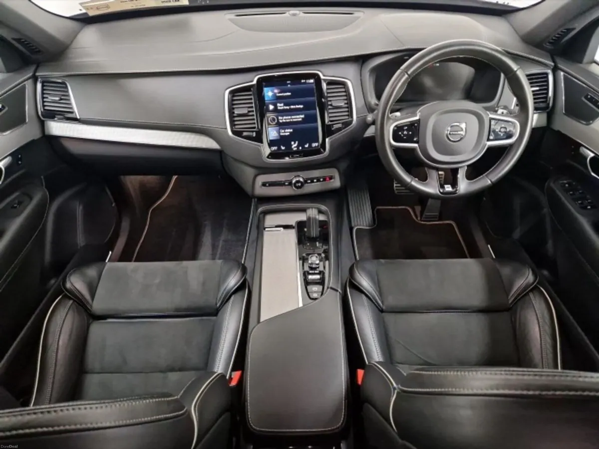 Volvo XC90 T8 PHEV R-Design AWD - Image 4