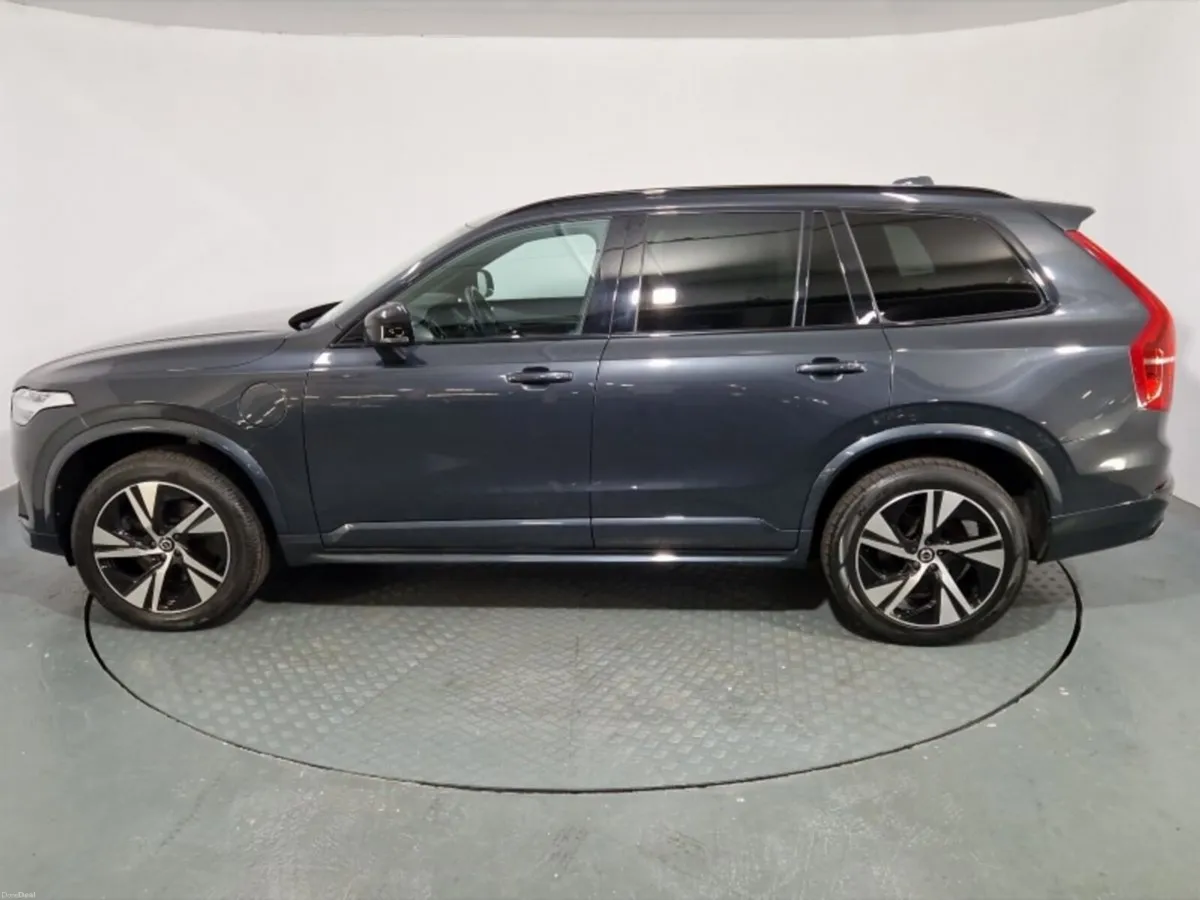 Volvo XC90 T8 PHEV R-Design AWD - Image 5