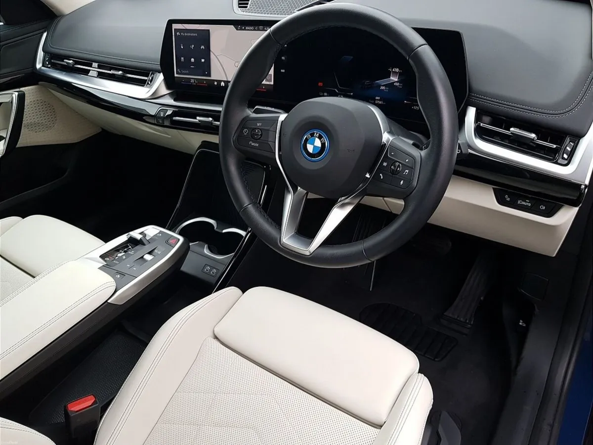 BMW iX1 eDrive20 Sport - Image 6