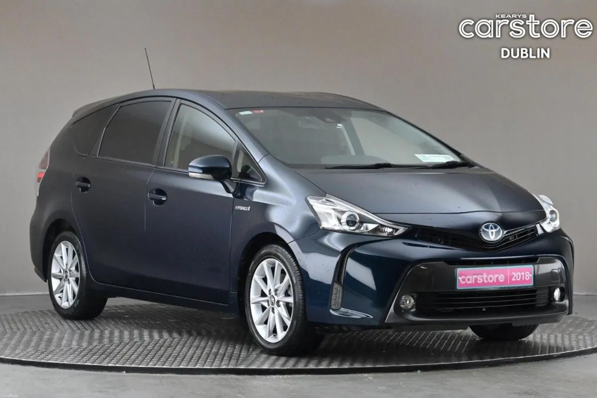 Toyota Prius 1.8 HYBRID LUXURY 7SEATS **HALF LEATH - Image 1