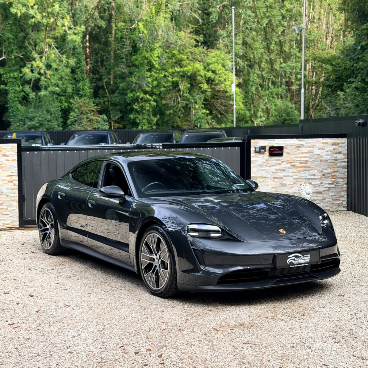 2021 (211) Porsche Taycan 4S Overboost Performance - Image 1