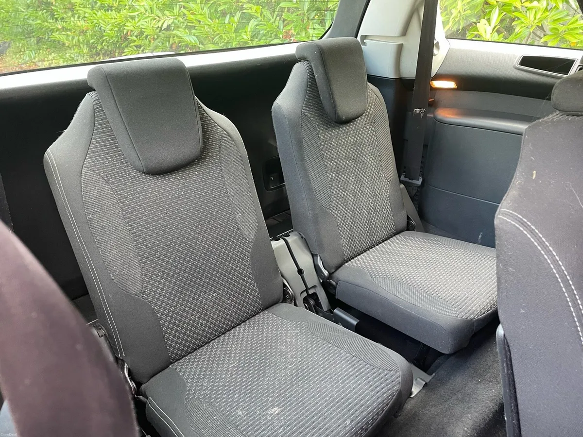 10 Citroen Picasso 1.6 Hdi 7 seater €995 - Image 5