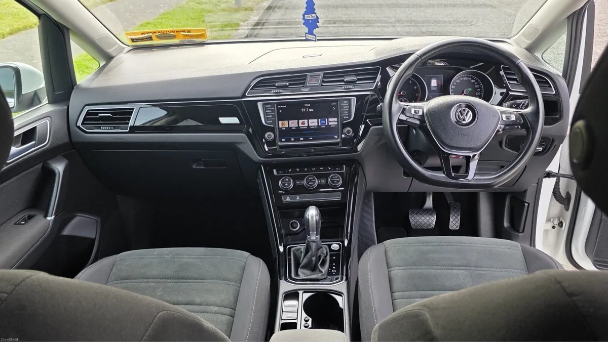 VW Touran - Image 2