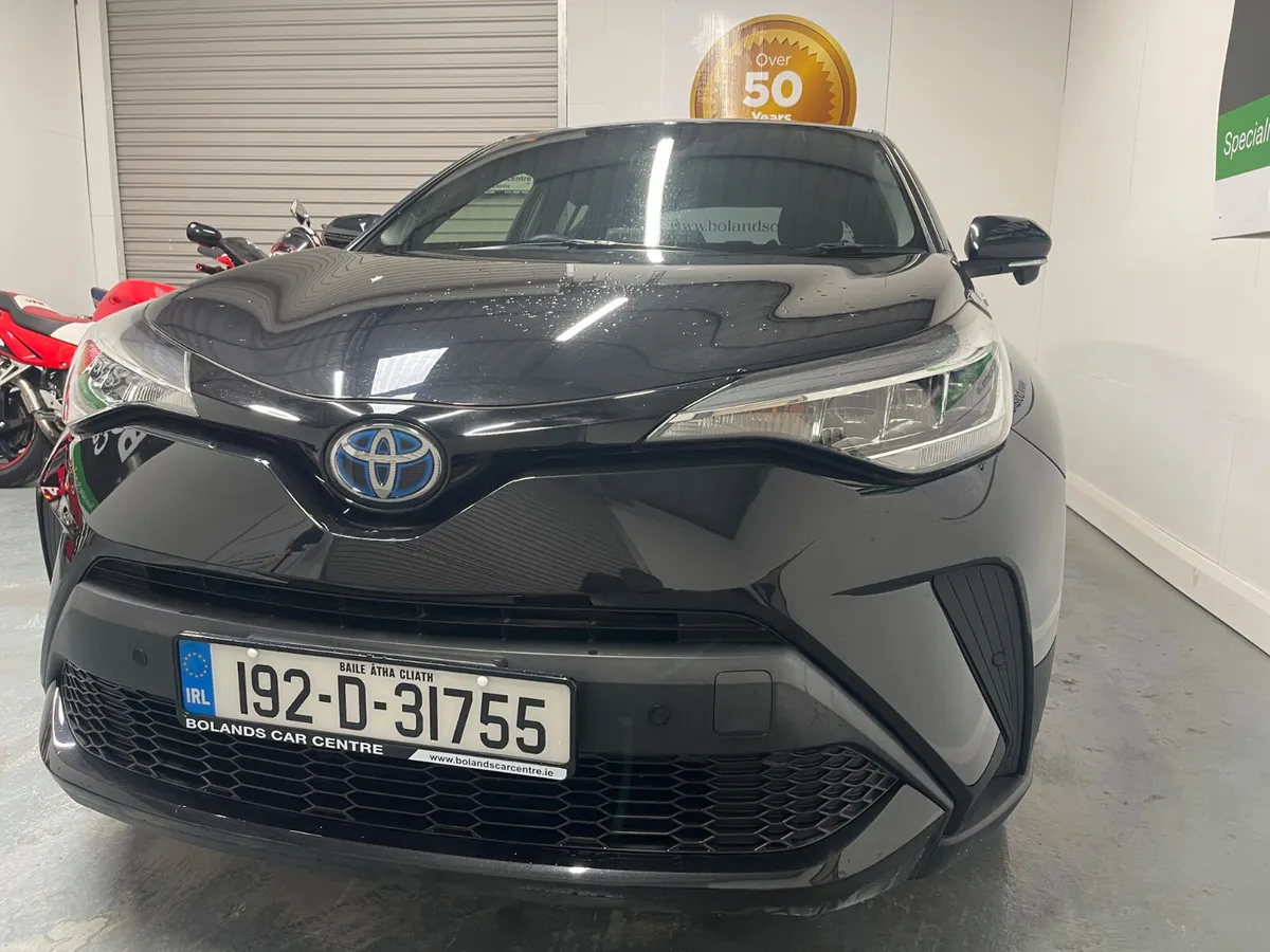 2019 Toyota C-HR Hybrid 1.8 Automatic 5dr Model - Image 5