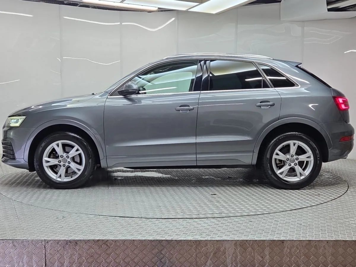 Audi Q3 1.4 TFSI Sport - Image 5