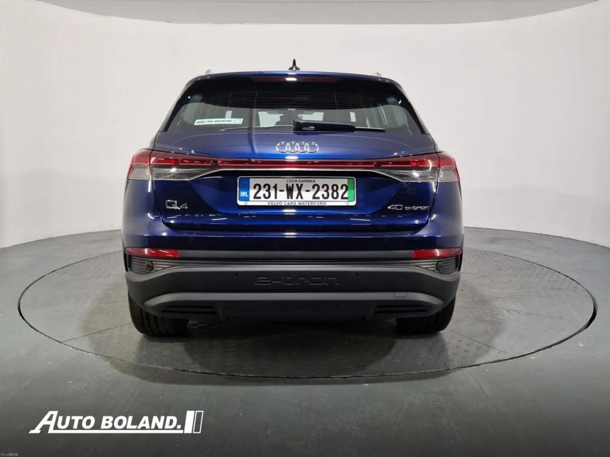 Audi Q4 e-tron Advance - Image 4