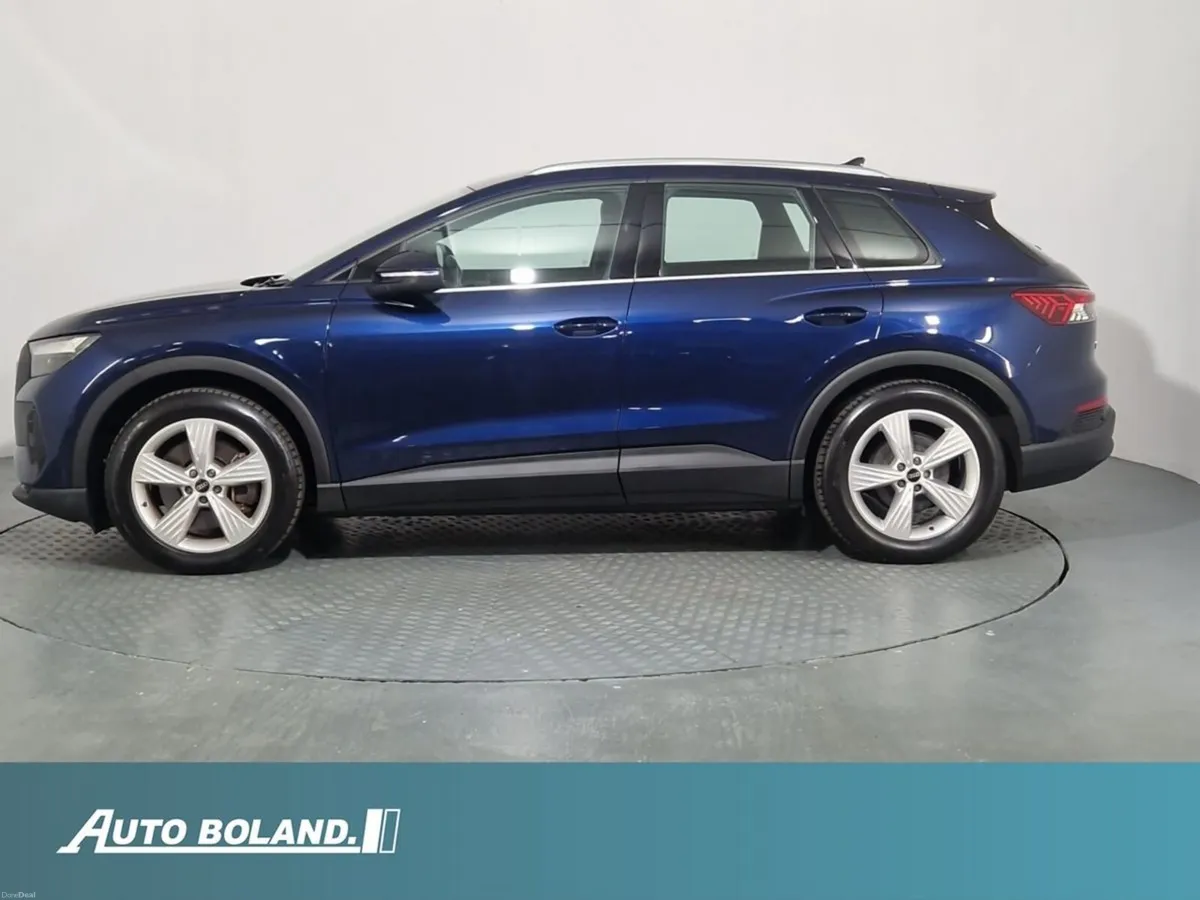 Audi Q4 e-tron Advance - Image 6