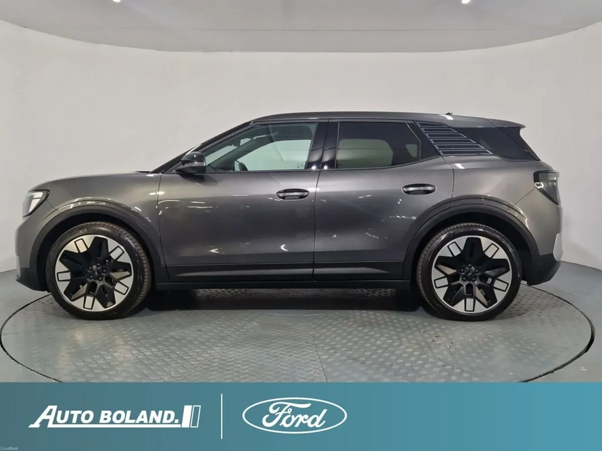 Ford Explorer Premium 77kWh Extended Range RWD - Image 6