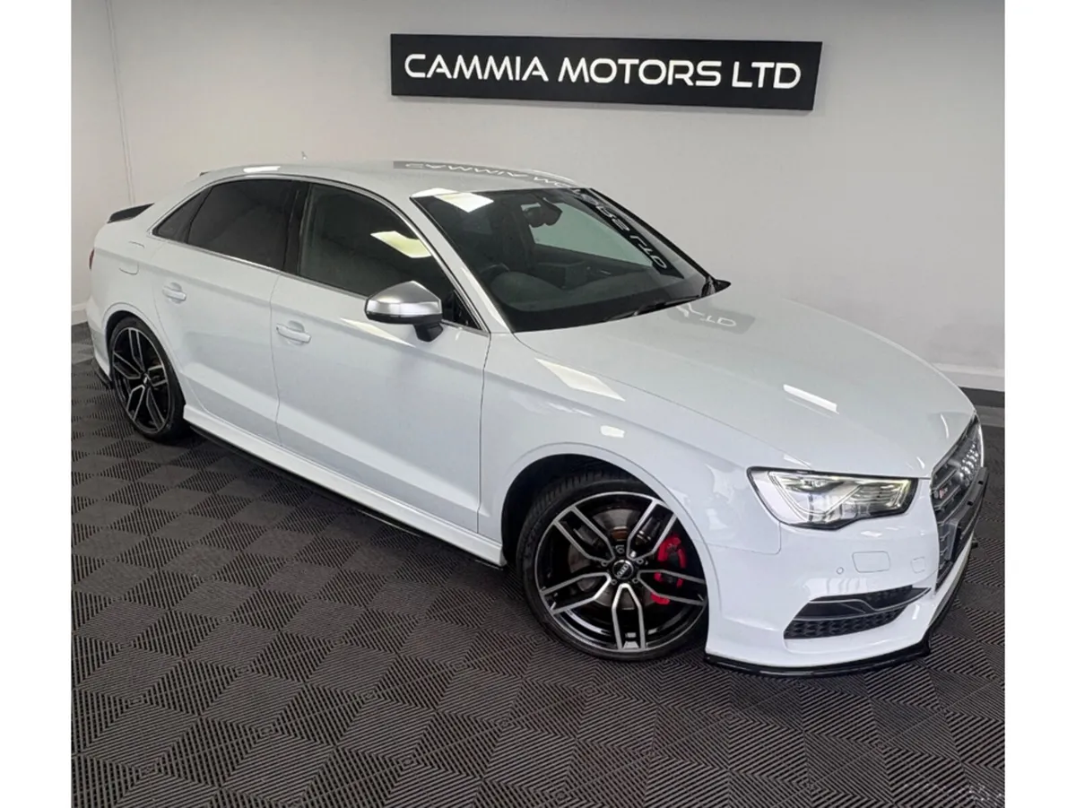 Audi S3 ABA-8VCJXL - Image 1