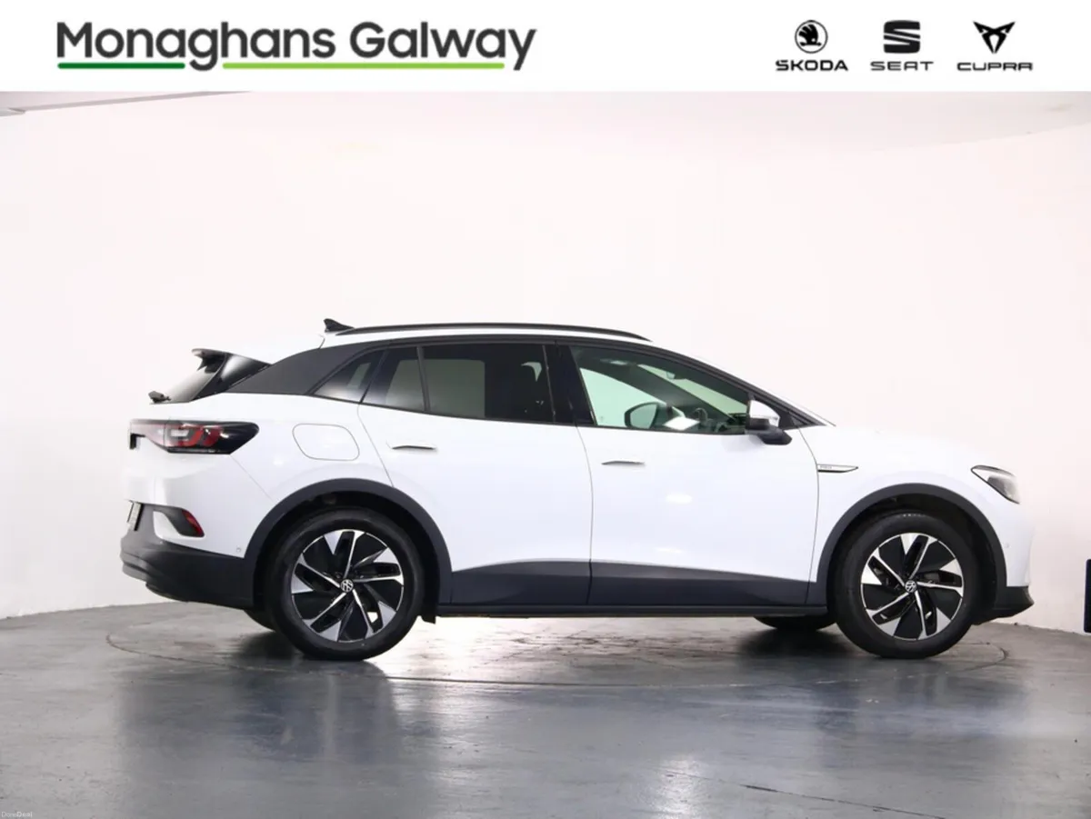Volkswagen ID.4 LIFE DX 77KWH *BIG BATTERY & REAR - Image 2
