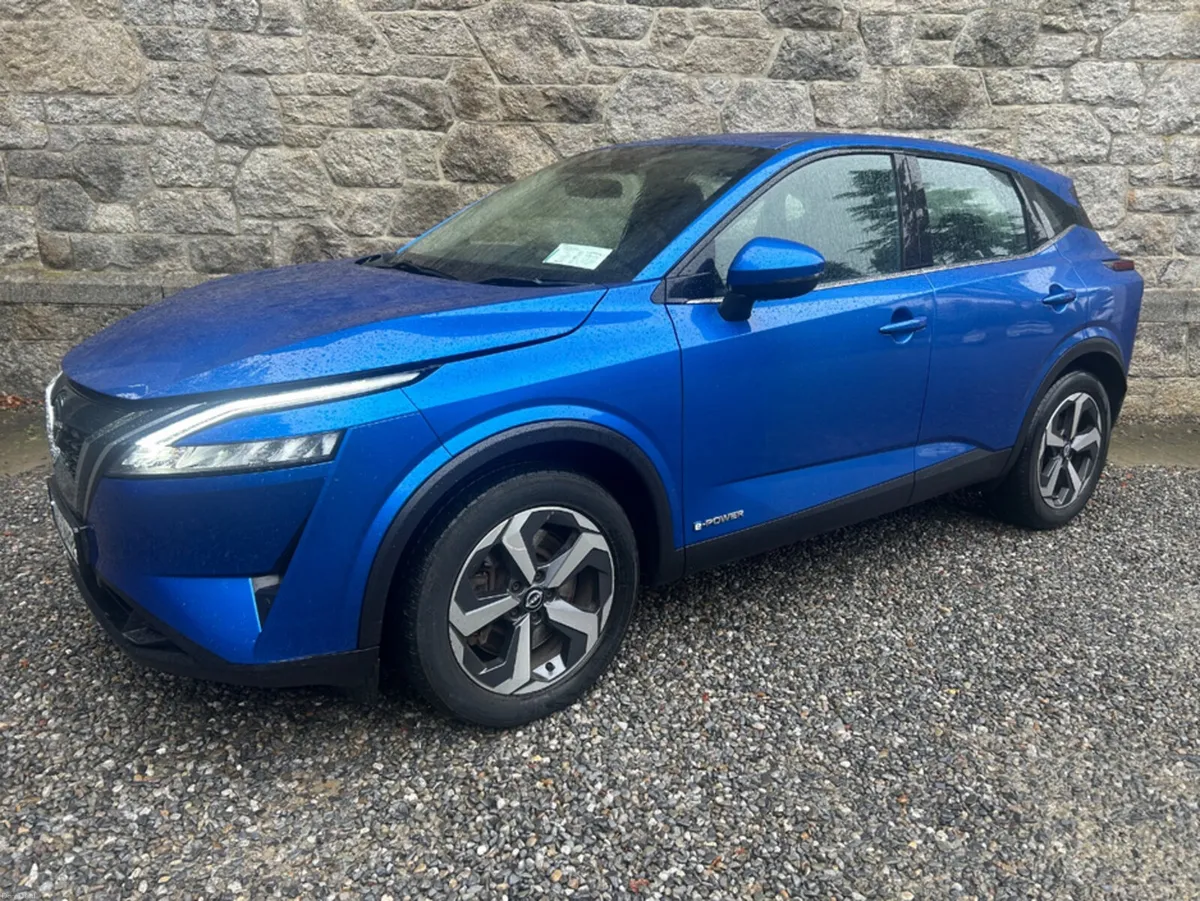 Nissan Qashqai EPOWER SV 4DR AUTO - Image 1