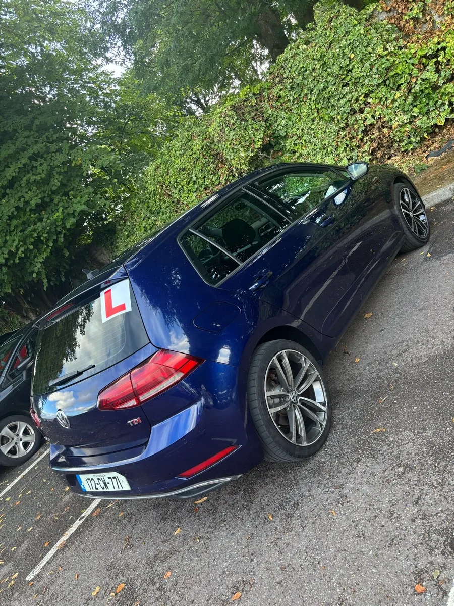 172 Volkswagen Golf TDI SE - Image 4