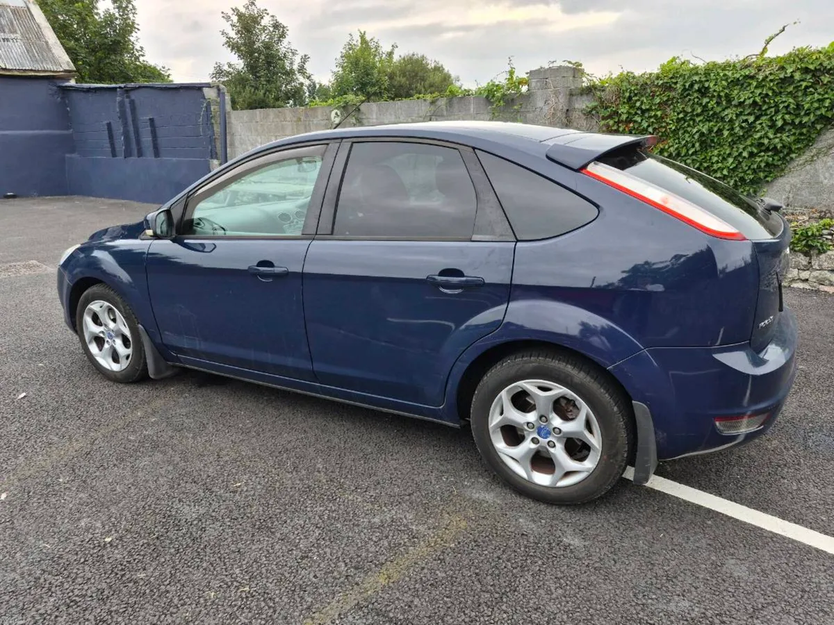Car - Image 4