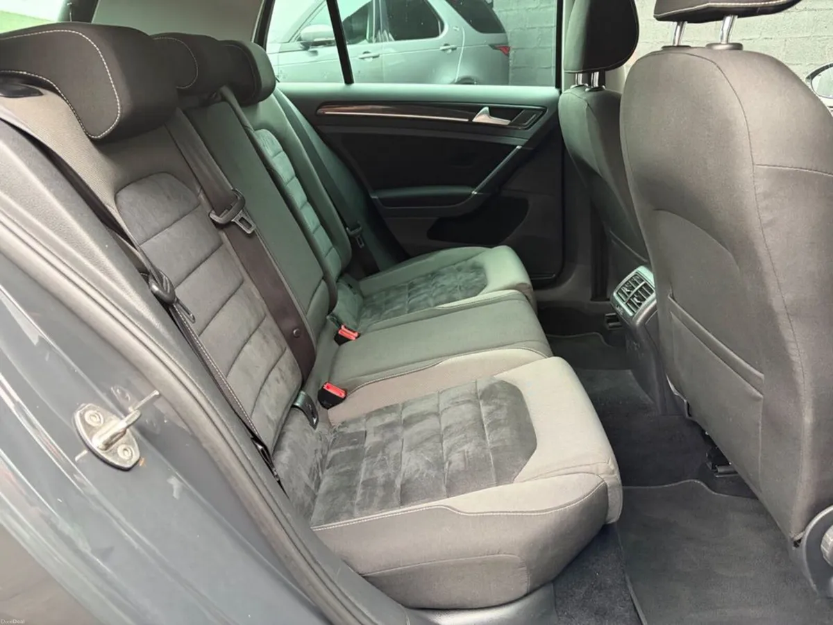 Volkswagen Golf HIGHLINE 1.2TSI 5DR - Image 6
