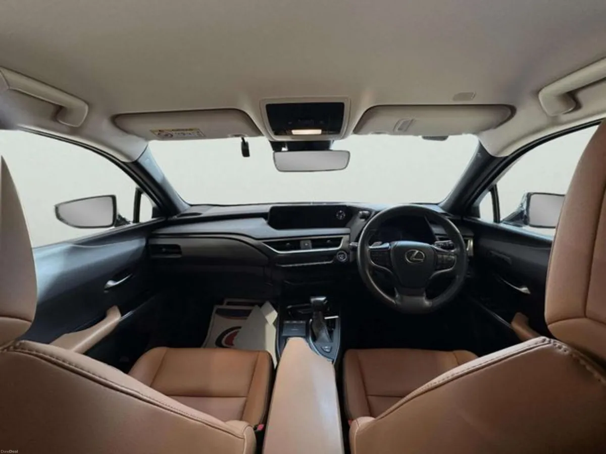 Lexus UX Hybrid VERSION C, 360 camera - Image 4
